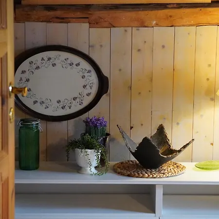 Smivolden Rorbu, Authentic Lofoten